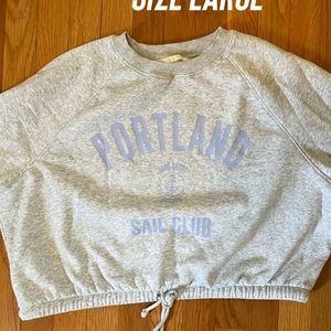 h & m cropped grey Sweatshirt Large